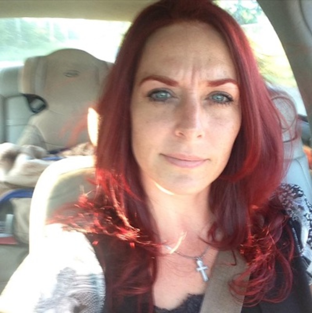 Meet your Posher, Vanessa